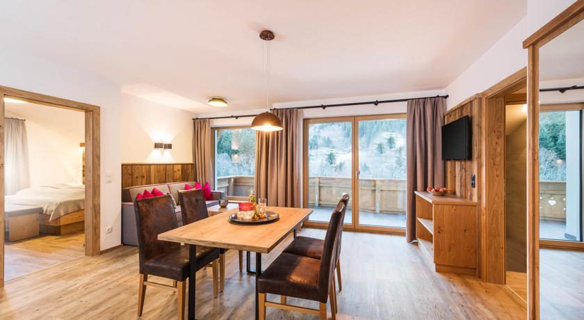 Stoanmandl Wohlfuehlappartements Neustift im Stubaital Quarto foto